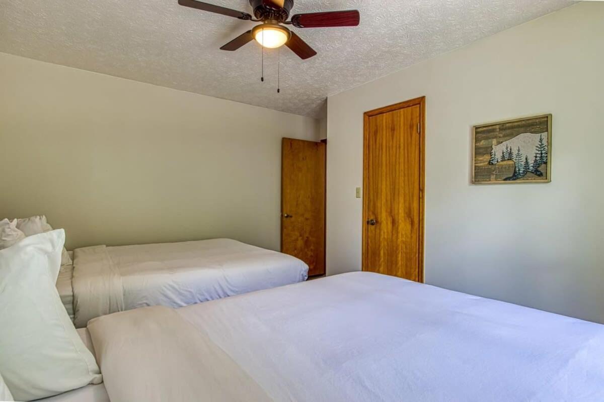 Pinecrest Townhomes-1King-2Queen Unit-Renovated Pigeon Forge Esterno foto