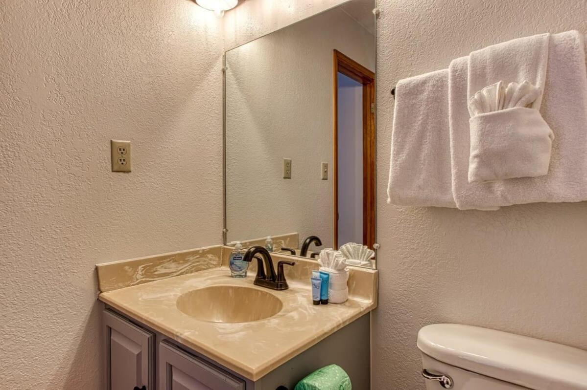 Pinecrest Townhomes-1King-2Queen Unit-Renovated Pigeon Forge Esterno foto
